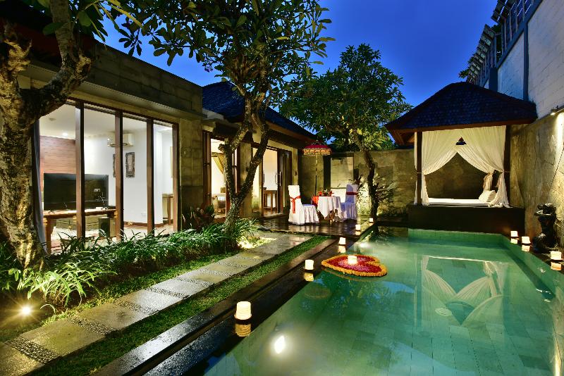 The Khayangan Dreams Villa, Seminyak