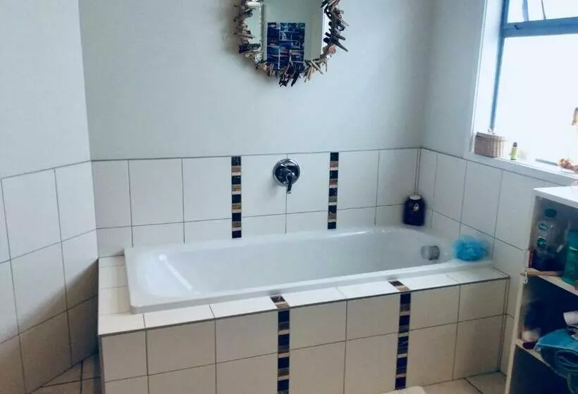 Al Der Rocs B & B