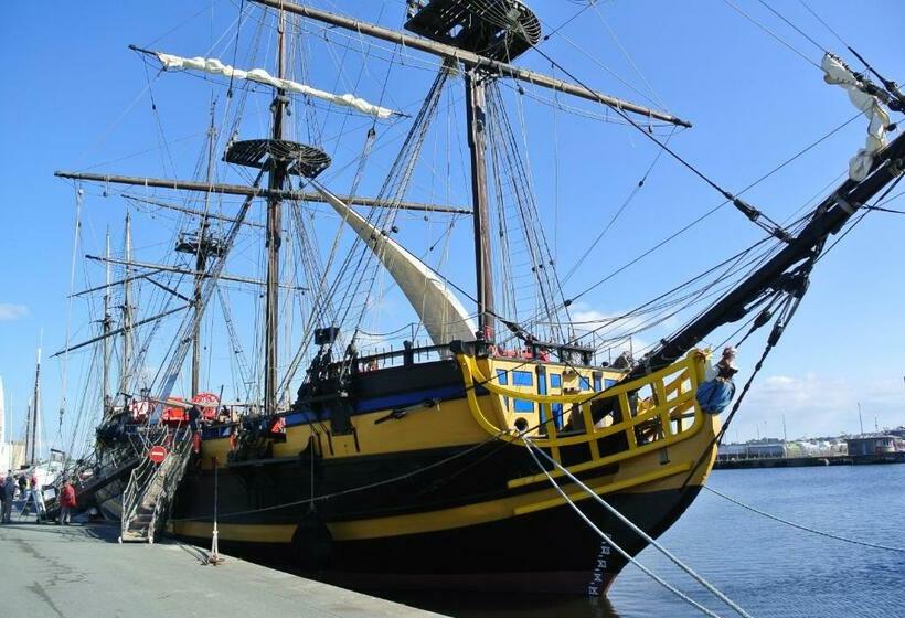 Au Logis De La Rance Bed And Breakfast