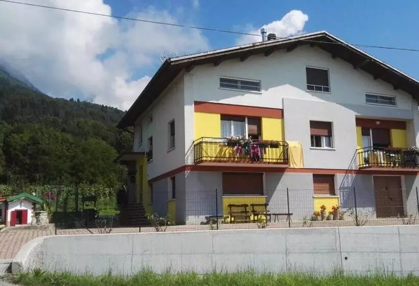 B&b Tisoi