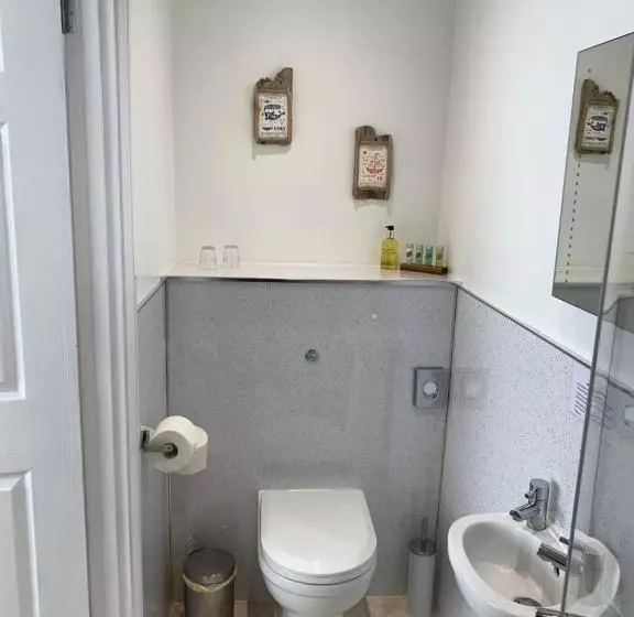 ベッドアンドブレックファースト Holly Trees