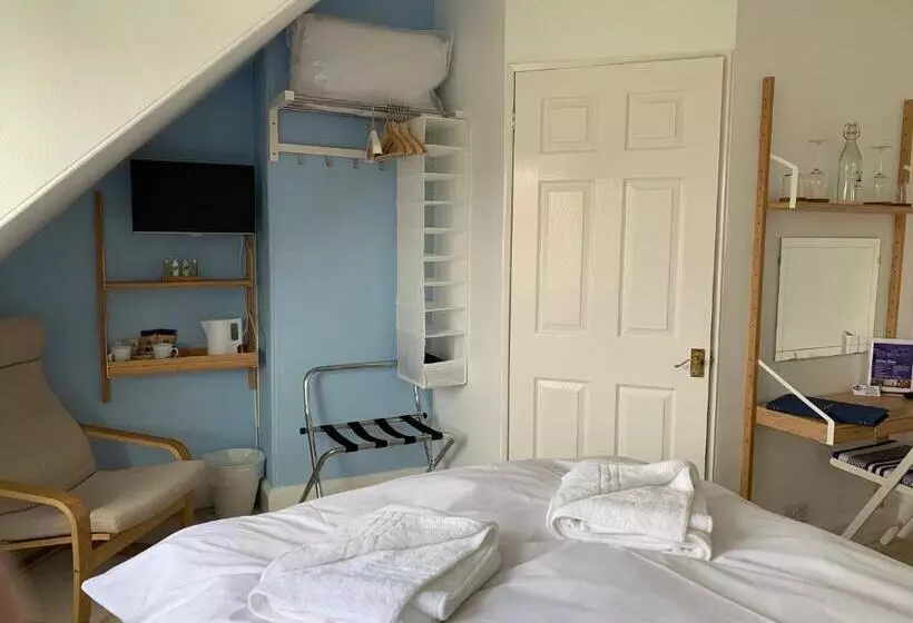 ベッドアンドブレックファースト Holly Trees