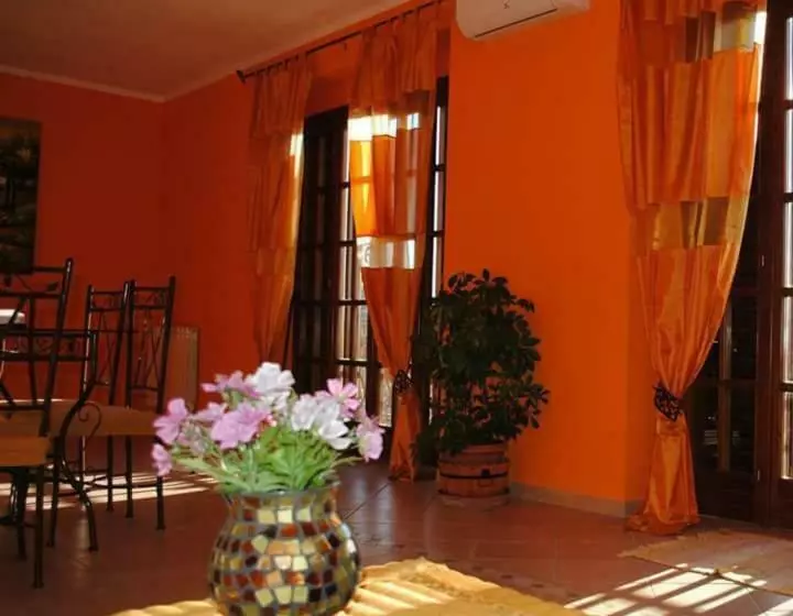 Aamiaismajoitus (B&B) Il Tempietto Di Venere