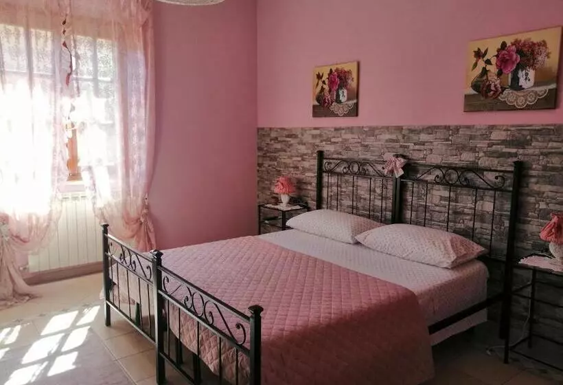 Aamiaismajoitus (B&B) Il Tempietto Di Venere