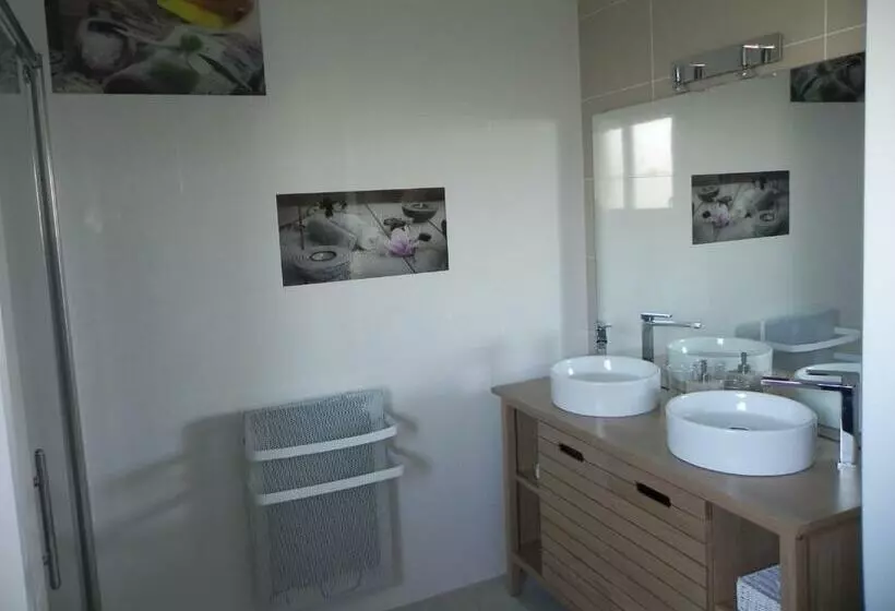 Aamiaismajoitus (B&B) La Clé De Vos Rêves