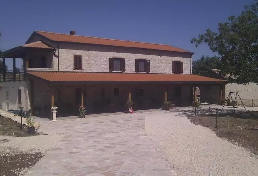 Hotelli Agriturismo Il Parco