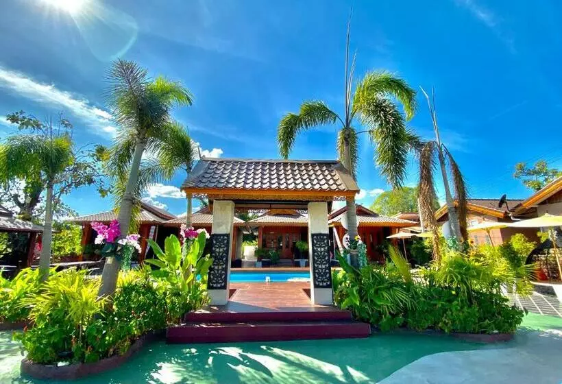 ホテル Khum Lanna Boutique