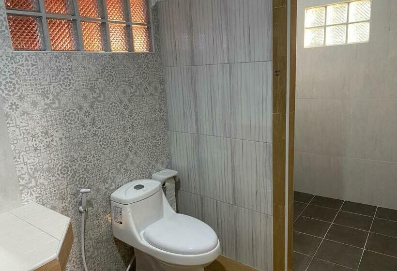 Отель Khum Lanna Boutique