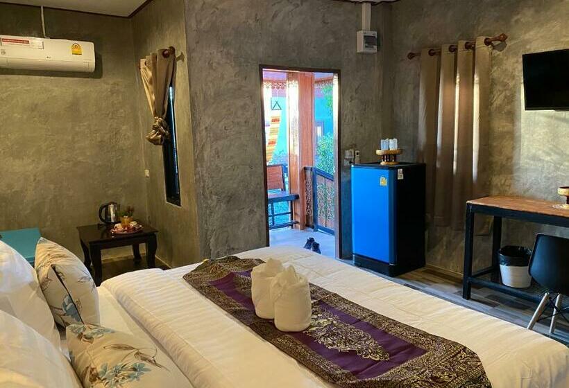 Отель Khum Lanna Boutique