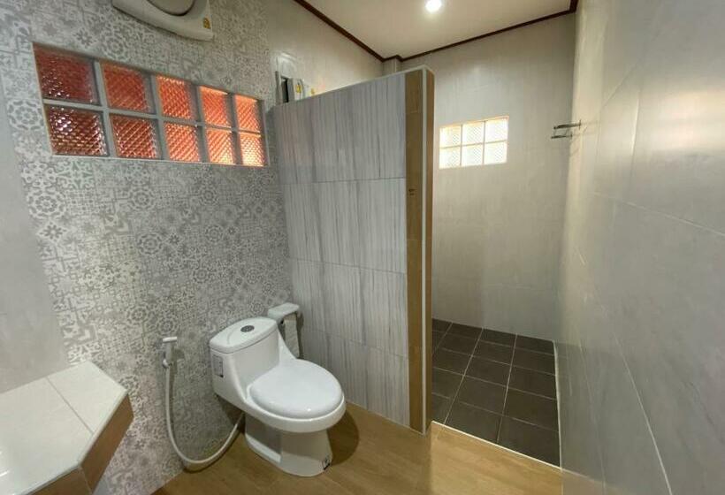 Отель Khum Lanna Boutique