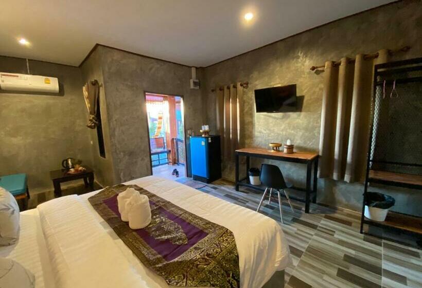 Отель Khum Lanna Boutique