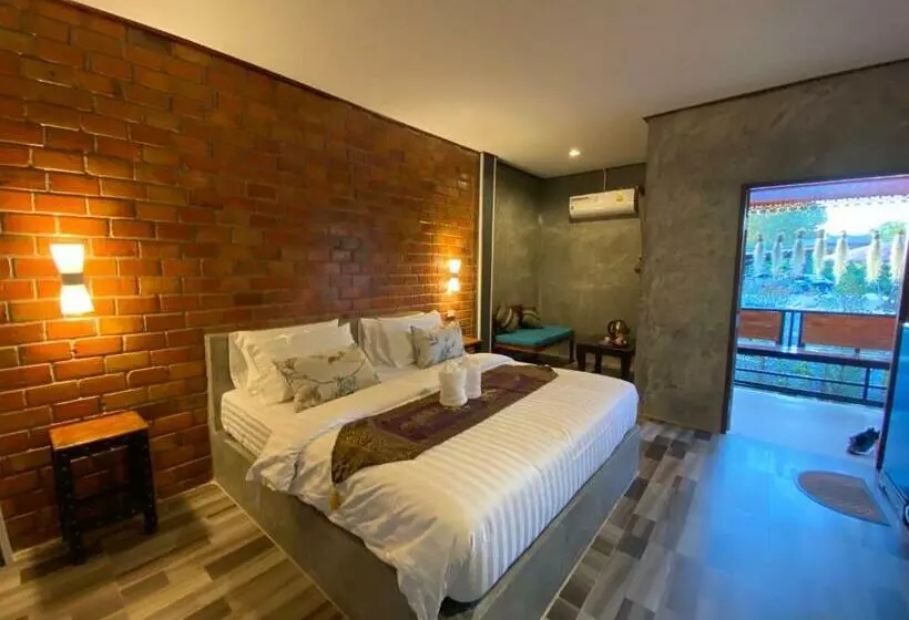 ホテル Khum Lanna Boutique