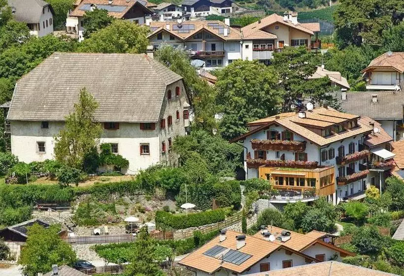 Majatalo Garni Pramstrahler