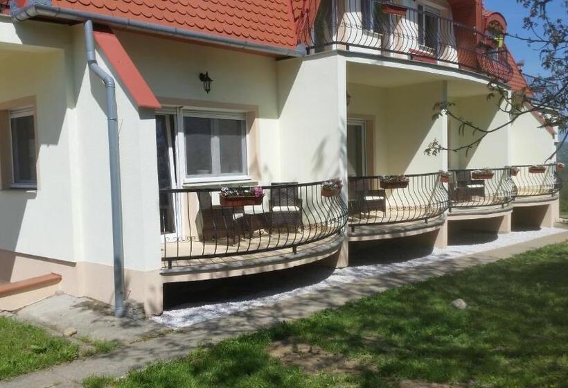 Пансион Gästehaus Stein