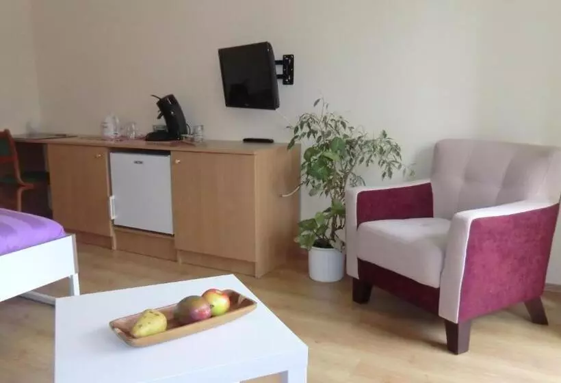 Majatalo Gästehaus Stein