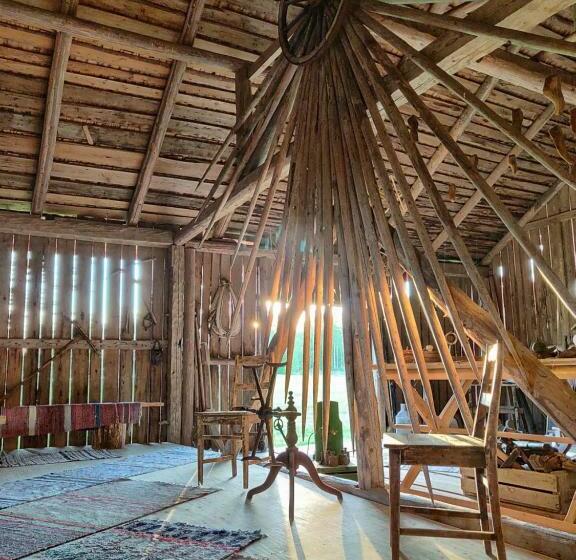 بنسيون Olo Tila