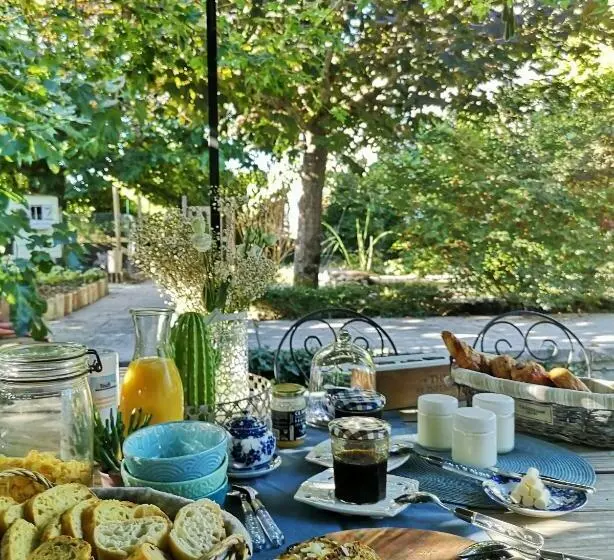Aamiaismajoitus (B&B) Aux Champés