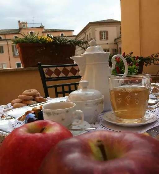 تختخواب و صبحانه Marco Tullio Cicerone