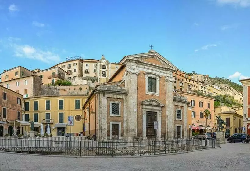 تختخواب و صبحانه Marco Tullio Cicerone