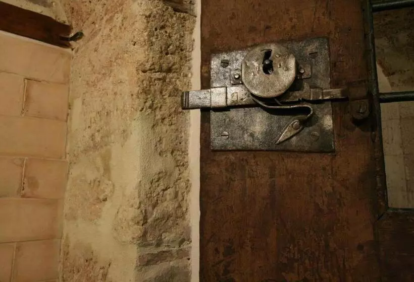 تختخواب و صبحانه Marco Tullio Cicerone
