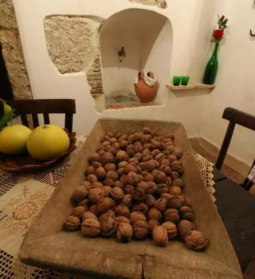 تختخواب و صبحانه Marco Tullio Cicerone