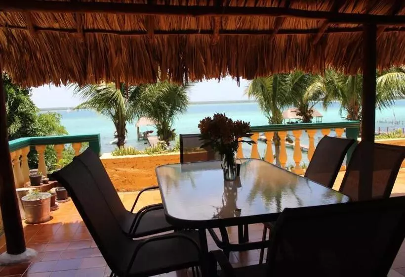 Majatalo Amigos Hotelito