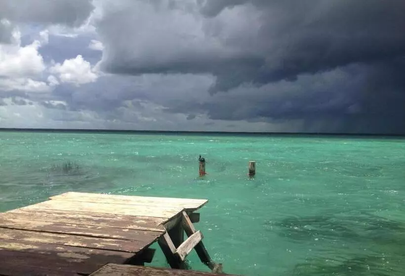 Majatalo Amigos Hotelito