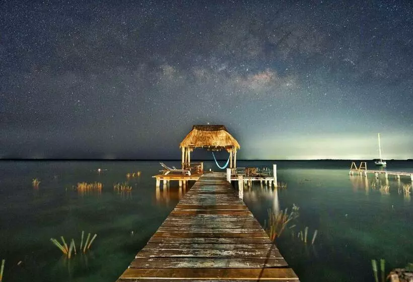 Majatalo Amigos Hotelito