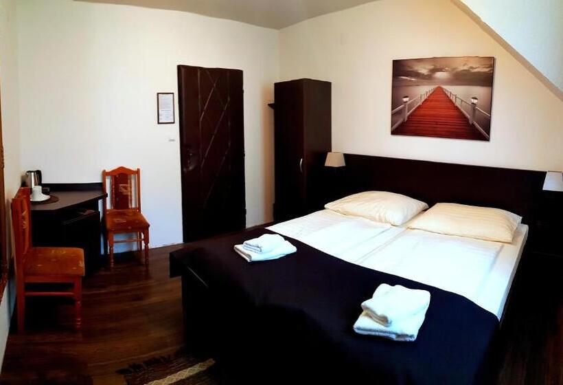 بنسيون Pizzeria Alžbetka