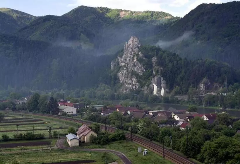 Majatalo Pizzeria Alžbetka