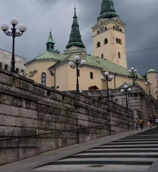 Majatalo Pizzeria Alžbetka