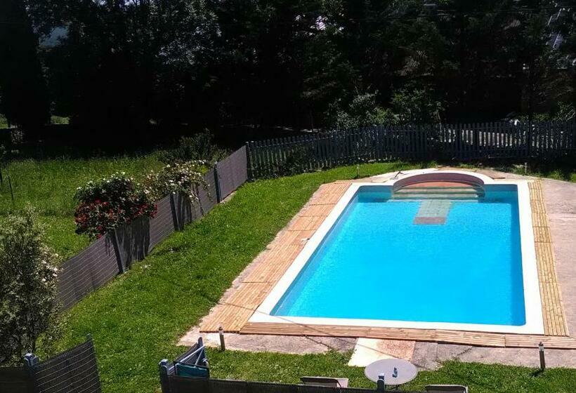 住宿加早餐 Nature Et Piscine Au Sommet Du Périgord