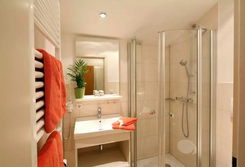 Aamiaismajoitus (B&B) Gästehaus Gaiser