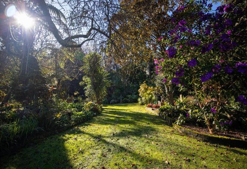 ベッドアンドブレックファースト Waimoana Garden Accommodation