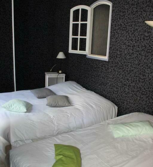 בית מלון כפרי Le Lion D Or