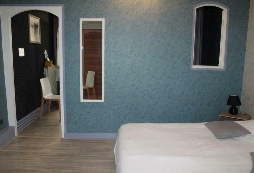 בית מלון כפרי Le Lion D Or