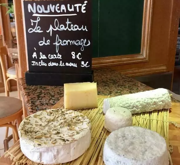 Hotelli Le Lion D Or