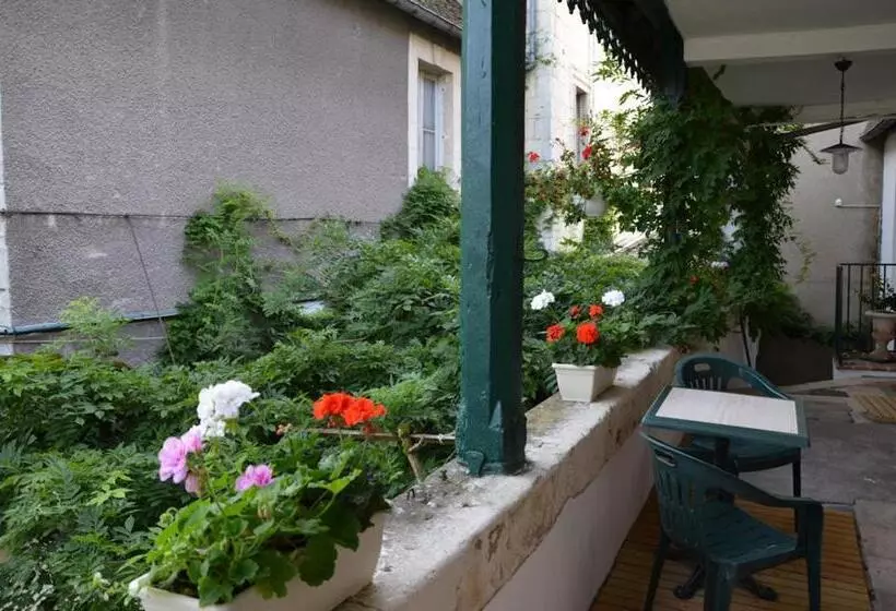 Hotelli Le Lion D Or