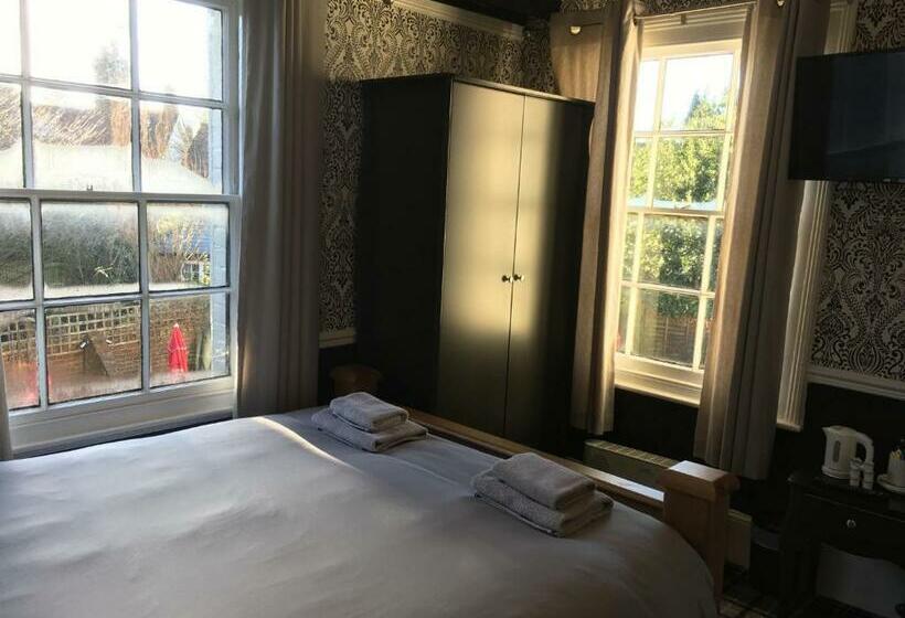 Hotel The White Hart Pub And Rooms