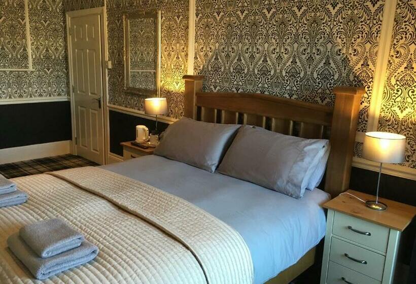 Hotel The White Hart Pub And Rooms