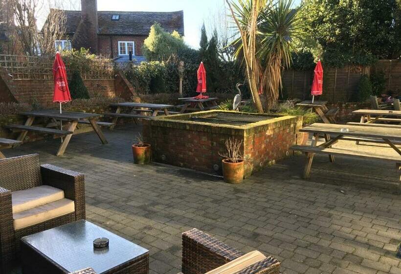 Hotel The White Hart Pub And Rooms