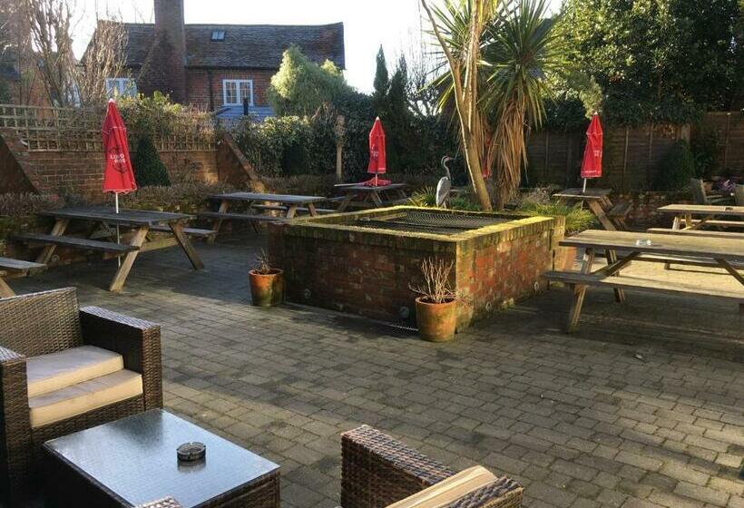 Hotel The White Hart Pub And Rooms