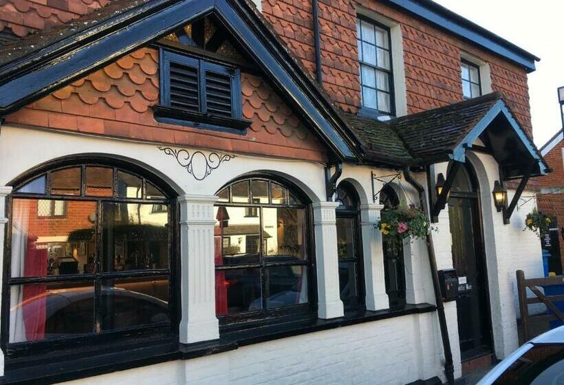 Hotel The White Hart Pub And Rooms