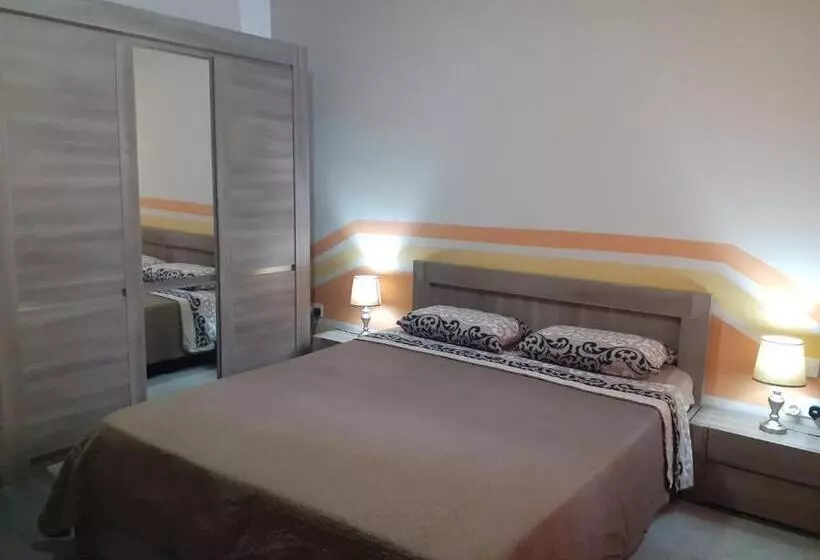 پانسیون Cosy Home By The Sea