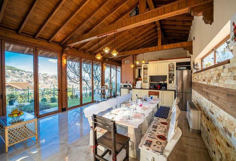 פנסיון Villa Mak