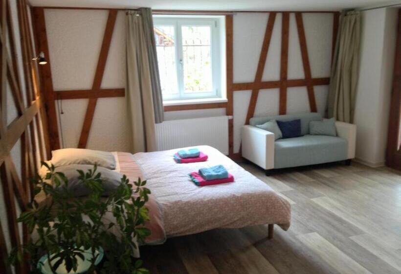 مبيت وإفطار Au Numéro 6