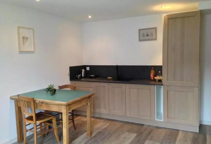 ベッドアンドブレックファースト Au Numéro 6