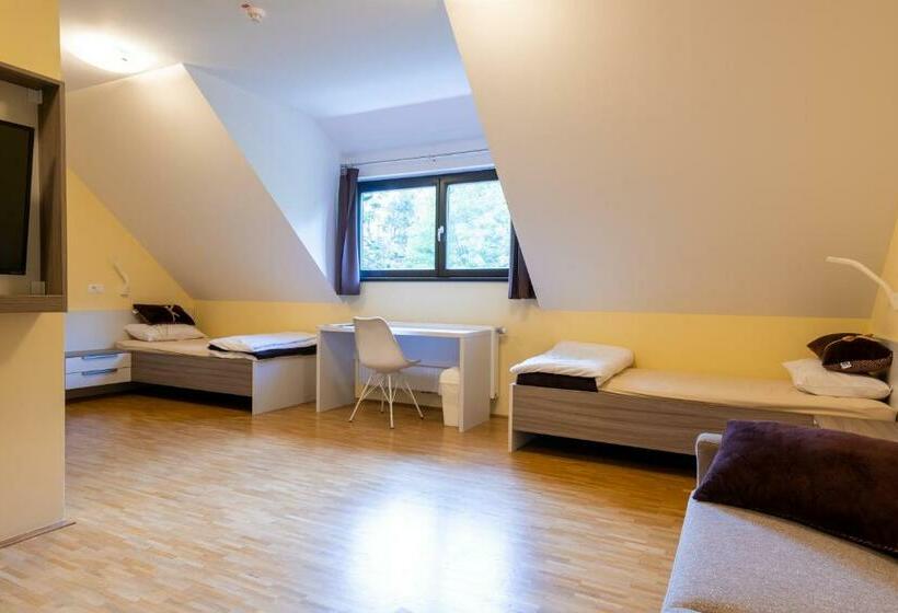 هتل Dvorec Trebnik   Sobe