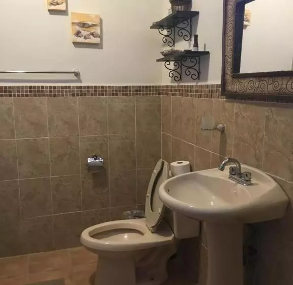 Hotelli Hostal Doña Carlota