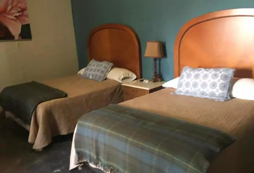 Hotelli Hostal Doña Carlota